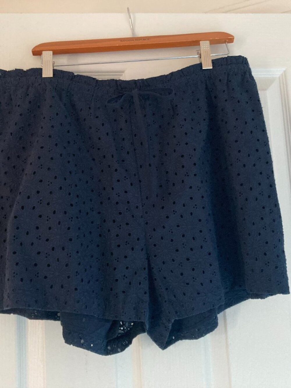 H&M Navy eyelet-embroidered shorts NWT